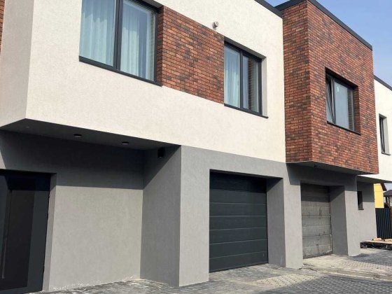 Продам таунхаус, 93 м2, міські комінації Ивано-Франковск