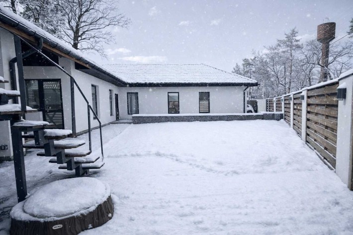 Архітектурний будинок із другим світлом та тепловим насосом | Преміум - фото 1