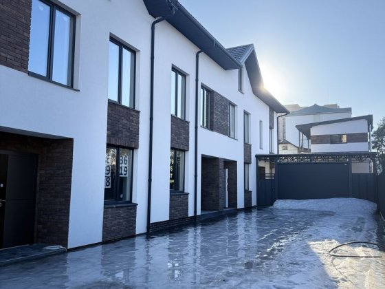 Таунхаус Ірпінь самий центр міська площа ГАЗ Ирпень