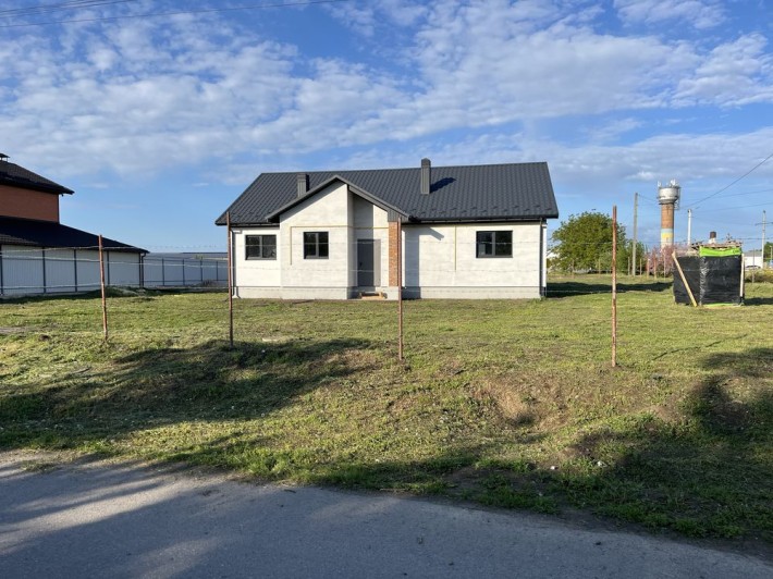 Продам будинок. Новобудова - фото 1