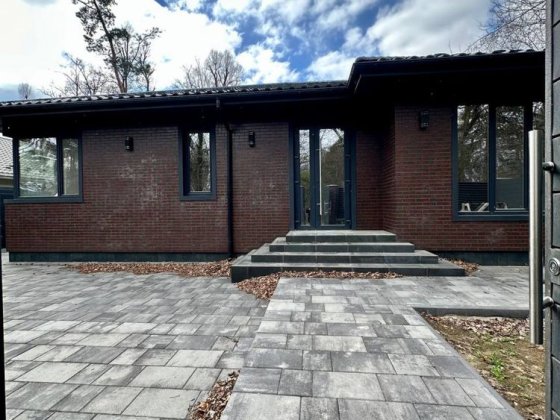 Якісний будинок 184 м2 з гарним плануванням на 7 сотках в Бучі. Буча