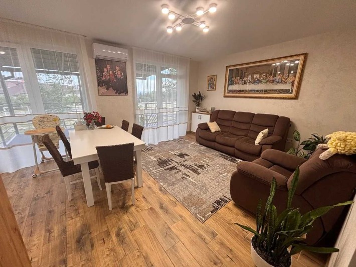 Повністю укомплектований таунхаус! Постанови! - фото 1