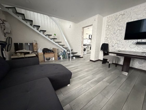 Таунхаус 77 м, з терасою та гаражем заходь та живи ! Кременчуг