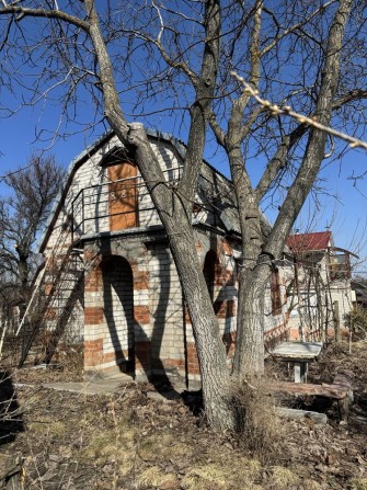 Продається дача район кінцевої зупинки маршрута 9. - фото 1