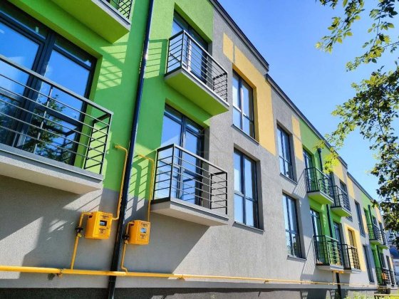 Продаж ТАУНХАУСА з гаражем та ремонтом / меблями в місті Івано-Франківськ