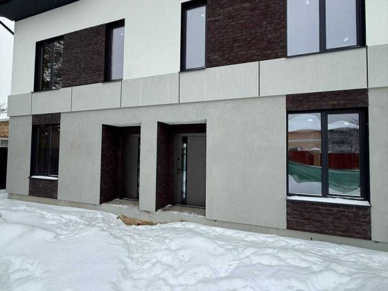 Дуплекс у центрі міста,парку Незнайка Газ,центральні комунікації Ірпінь