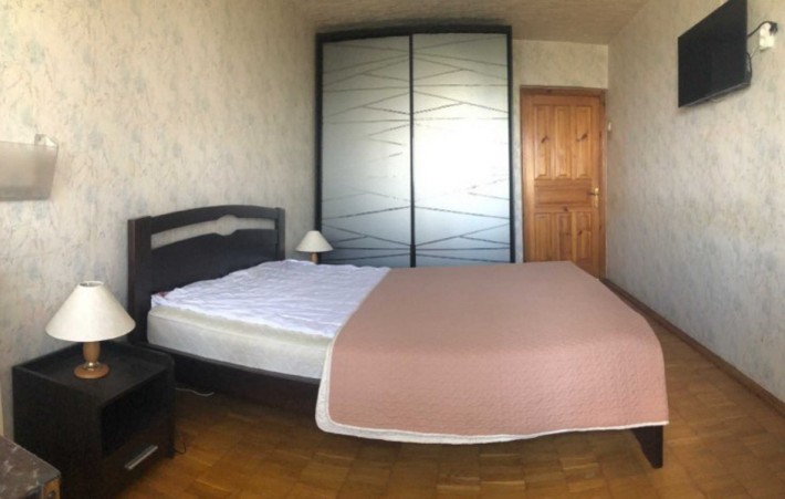 Продаж 3-к квартири вул. Андрія Малишка 35 - фото 1