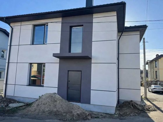 Продаж будинок в центральній частині міста Івано-Франківськ