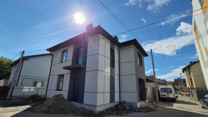 «EffectBud» Продається особняк в м. Івано-Франківську вул. Чиста - фото 1