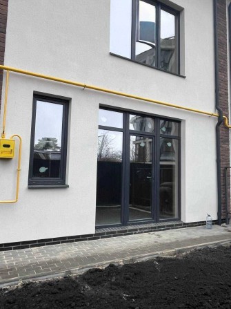 Таунхаус в центрі Ірпеня Газове опалення Центральні комунікації - фото 1