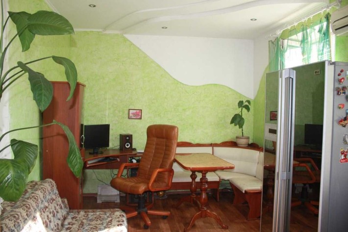 Продам будинок з меблями - фото 1