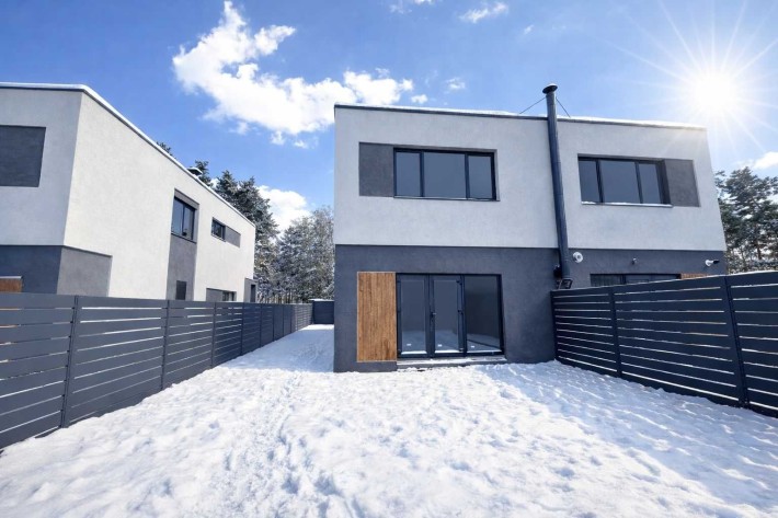 Дуплекс 146 кв.м біля лісу, ділянка 2.5 сотки. Буча, вул. Інститутська - фото 1