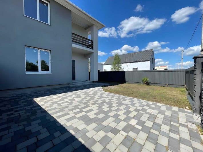 Продам Дуплекс на великій Ділянці 3 сотки. Лісова Буча. Іпотека ТАК - фото 1