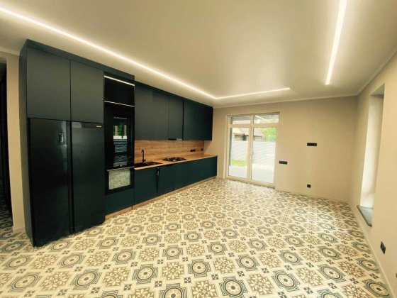 Будинок з ремонтом в лісовій Бучі Буча