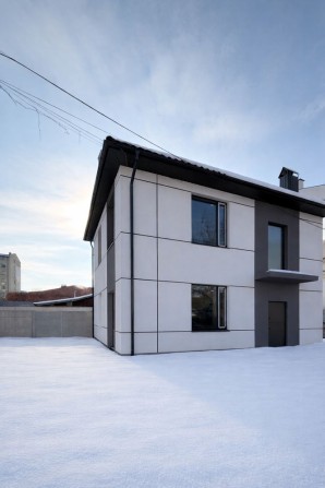 Продається готовий будинок в центрі Івано-Франкіська - фото 1