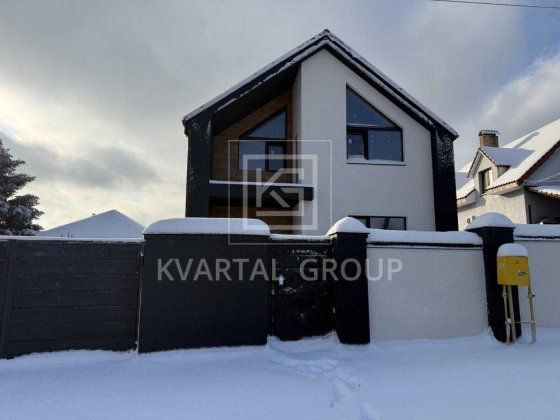 Продаж будинку в закритому котеджному містечку ПРЕСТИЖНИЙ РАЙОН Ирпень