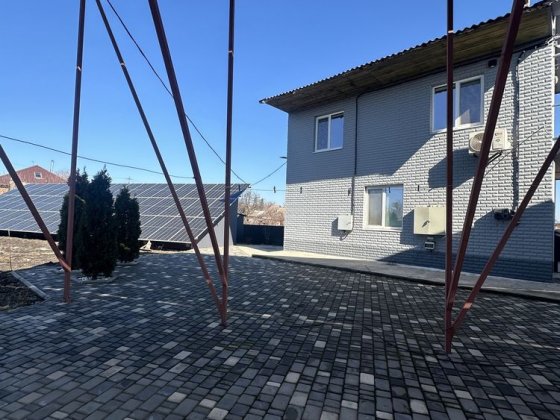 Продається гарний дом