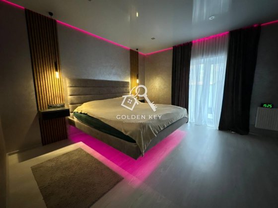 Продаж новобудови біля Зарічного