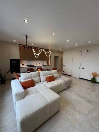 Таунхаус біля Центрального парку Новий ремонт 4 кімнати + мансарда Газ - фото 1