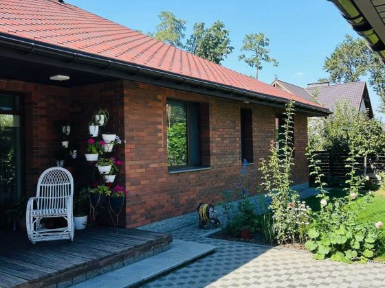 Будинок з якісним ремонтом, меблями та технікою. Торг! Буча