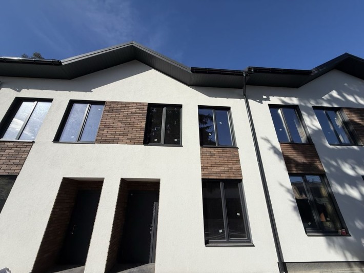 Таунхаус, топова ціна, топова локація центральна частина міста Ірпінь - фото 1