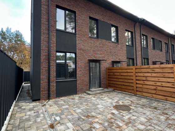 Таун хаус, район Центрального парку. Можна під держ програми Ирпень