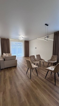 Одноповерховий будинок в лісовій частині Бучі з ремонтом - фото 1