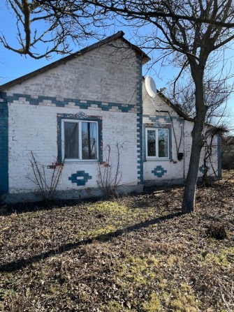 Продам будинок поряд з містом! Можливий продаж по сертифікату ! - фото 1