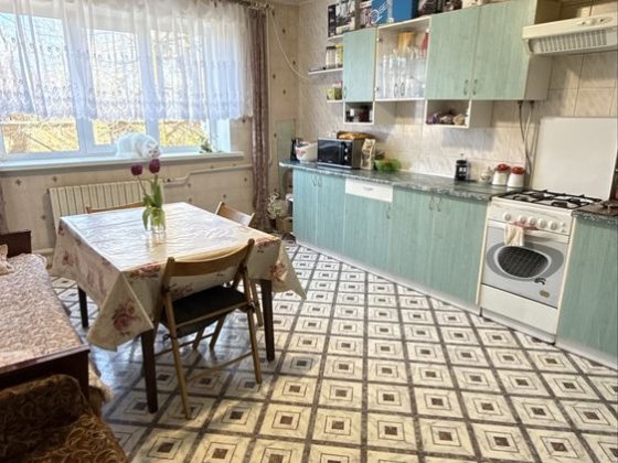 Продам двоповерховий окремий будинок на Половках