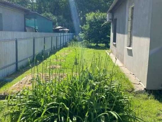 Продам будинок 90кв.м. з усіма комунікаціями, ділянка 16 соток