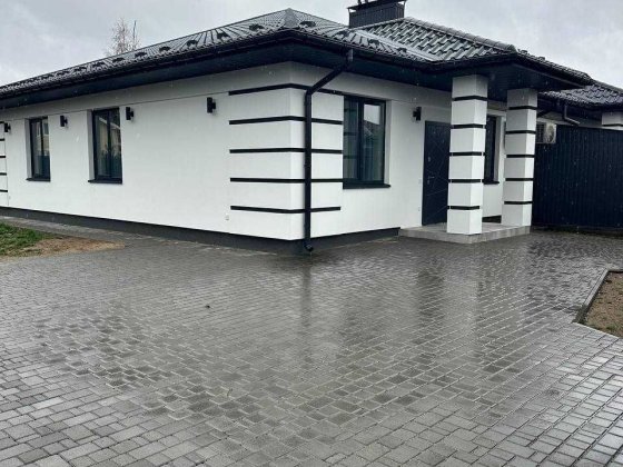 ОДНОПОВЕРХОВИЙ дуплекс. ГАЗ, центральні комунікації.