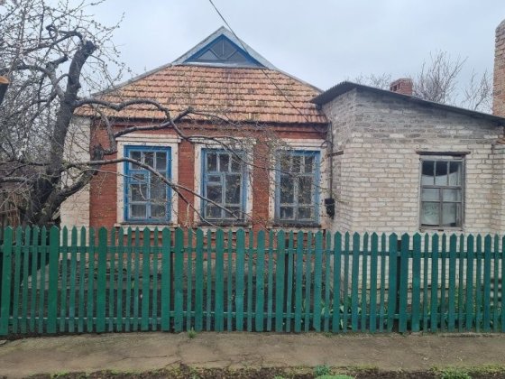 Продаж земельної ділянки з будинком від  власника Кривой Рог