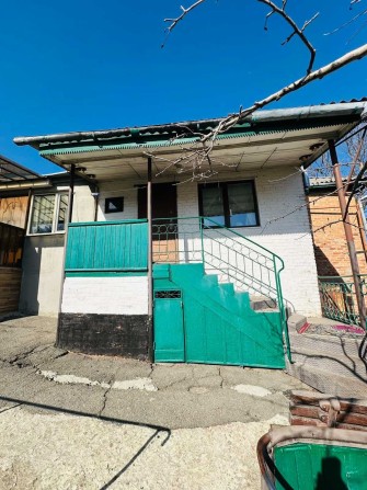 Продам частину будинку в районі Центру. - фото 1