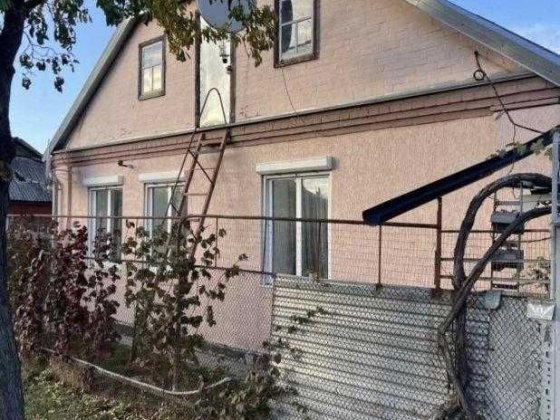 У продажу окремий будинок в районі Кагамлика Полтава