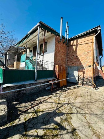 Продам частину будинку в районі Центру! - фото 1