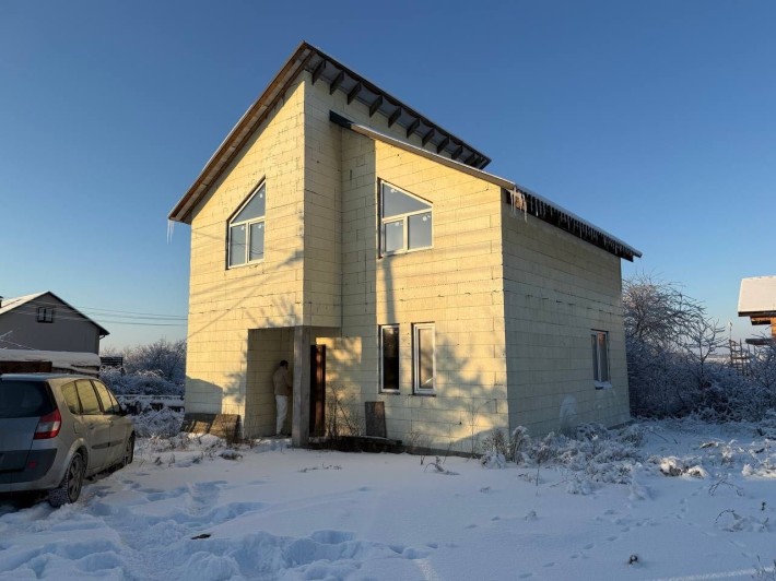 Продам 2-поверховий будинок 110 м² з ділянкою 5 соток, документ готові - фото 1