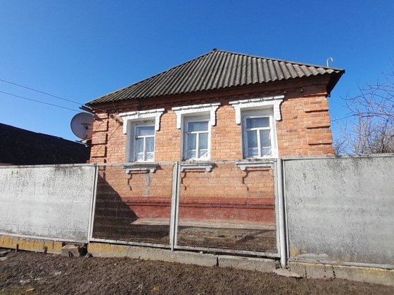 Продам будинок смт. Терни Суми