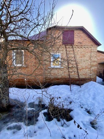 Півбудинку на Добровольній - фото 1