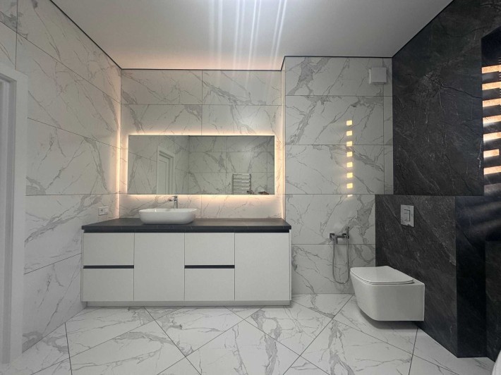 Будинок з дизайнерським ремонтом в Бучі, держ. програми - фото 1