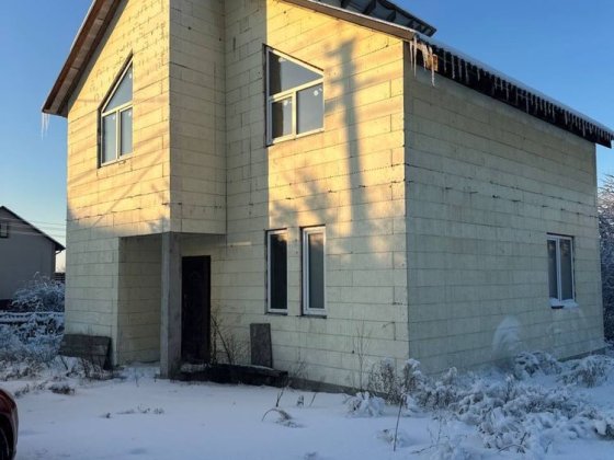 Будинок в Бучі з комунікаціями ділянка 5 соток Буча