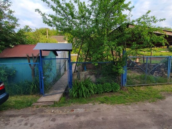 Дача Барвінок  за аеропортомз землею,садом Суми