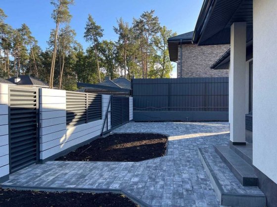 Будинок з критою терасою на 5 сотках в Лісовій Бучі! Газ + 15квт ел. Буча