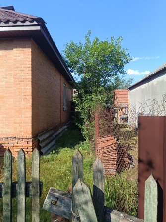 Продам частину будинку в р-ні Крутий берег - фото 1