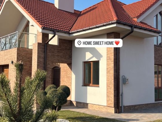 Розкішний будинок у топ локації ! Ровно