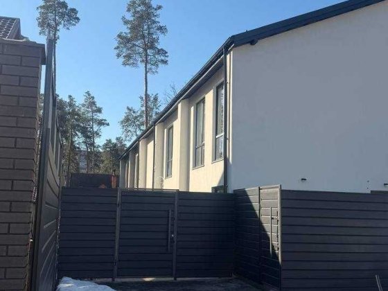 Кутовий таунхаус 100 м² у Лісовій Бучі по ціні квартири Буча