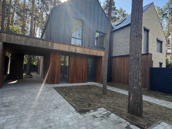 Дуплекс без ремонту,Буча. Буча