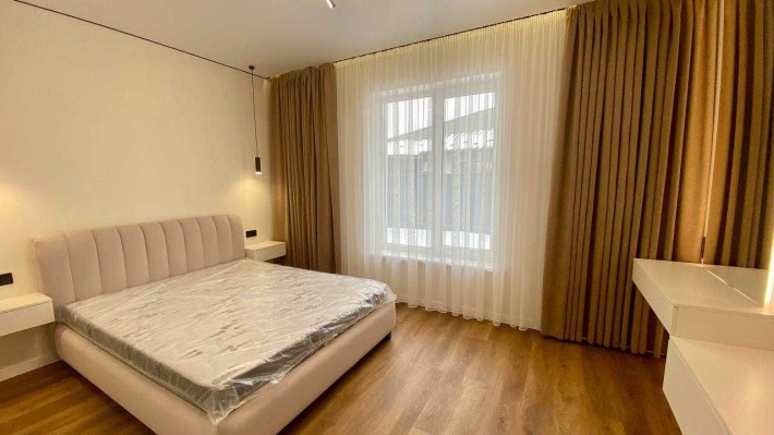 Стильний будинок з ремонтом - фото 1