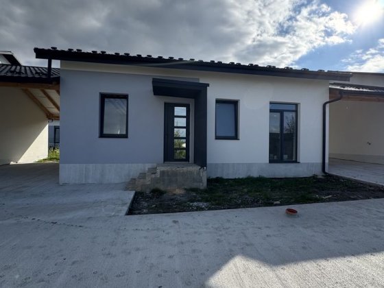 Продаж котеджів Рівне