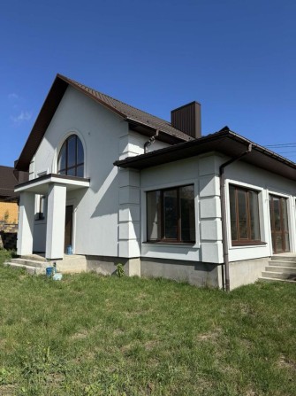 Продаж просторого будинку в Обарові - фото 1