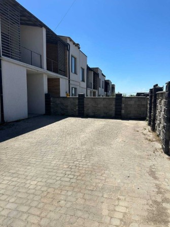 Продам котедж з міськими мережами. Щасливе - фото 1